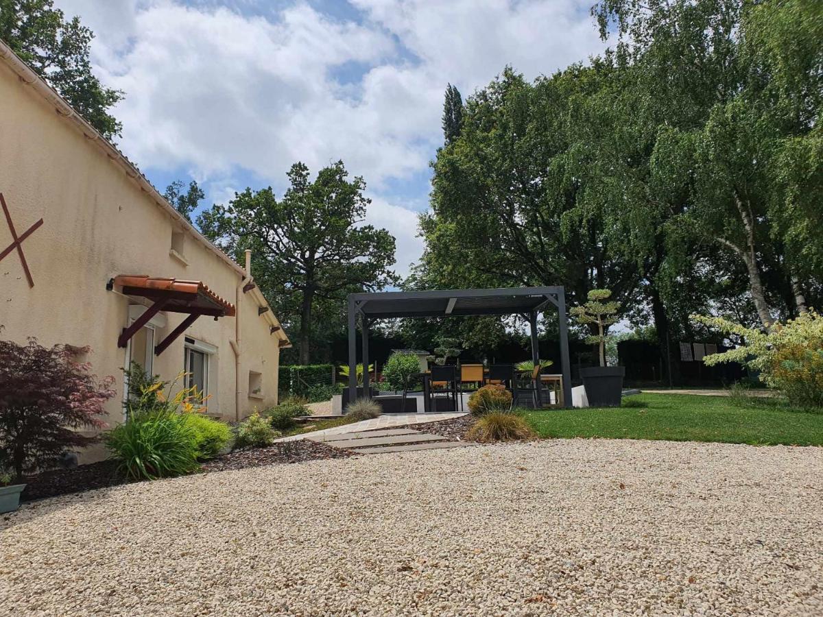 Gite Du Grand Parc 6 Personnes Le Boupère Екстериор снимка
